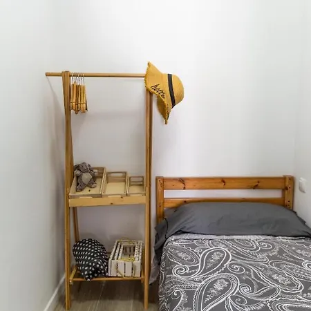 Apartamento Amadeu 1, *