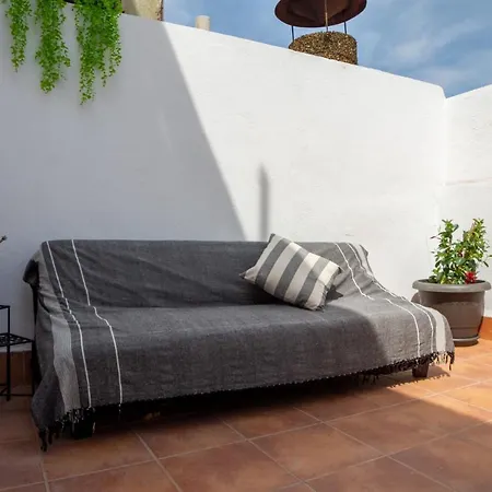 Amadeu 1, Apartamento